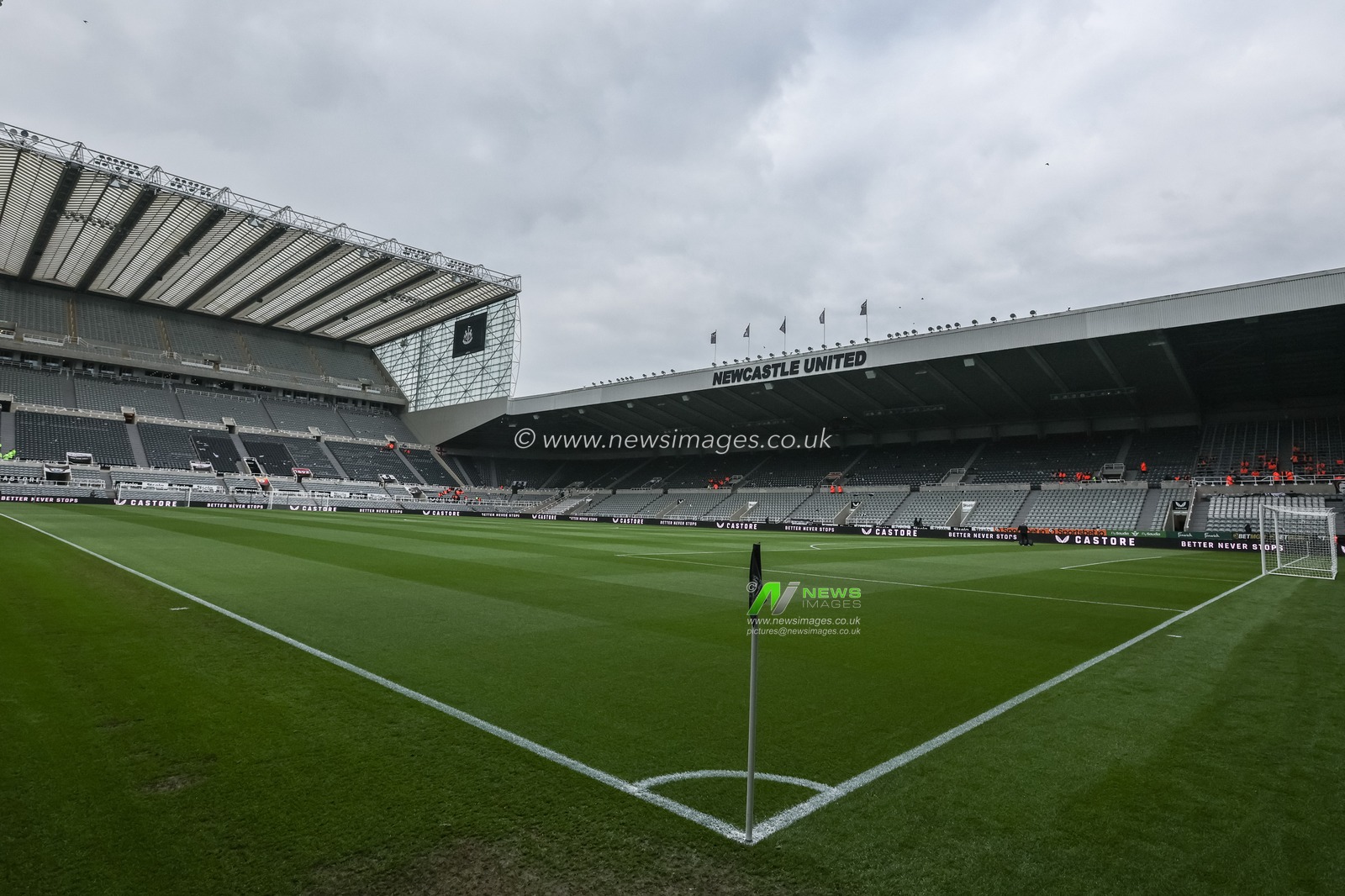 A general view of St Jamesâ€™ Park during the Premier League match Newcastle United vs Everton at St. James's Park, Newcastle, United Kingdom, 2nd April 2024

(Photo by Mark Cosgrove/News Images)
