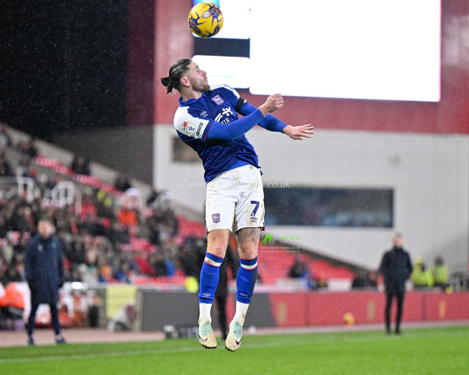 Wes Burns of Ipswich Town heads the ball, during the Sky Bet Championship match Stoke City vs Ipswich Town at Bet365 Stadium, Stoke-on-Trent, United Kingdom, 1st January 2024

(Photo by Cody Froggatt/News Images)