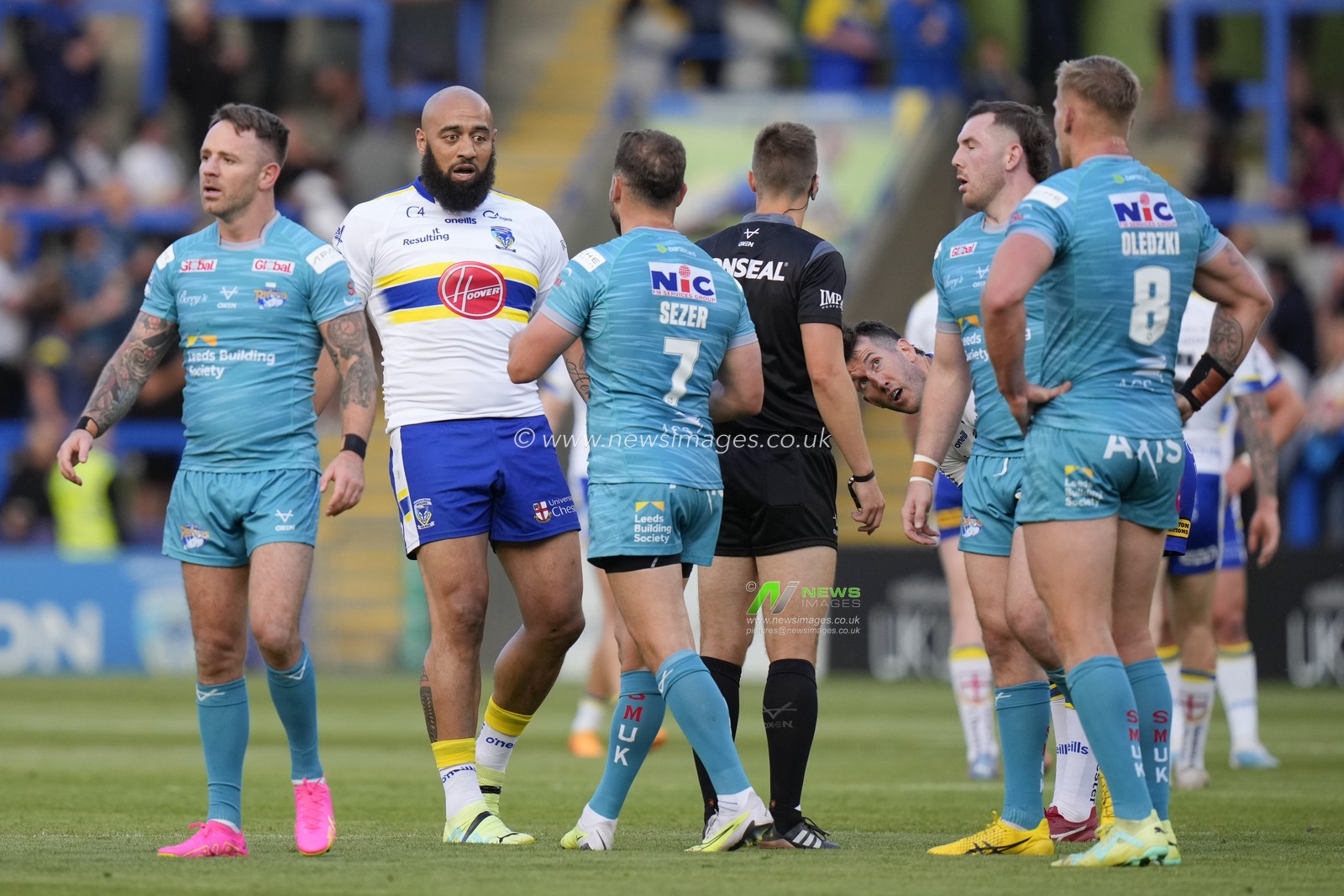 Sam Kasiano #14 of Warrington Wolves pleads with the referee during the Betfred Super League Round 17 match Warrington Wolves vs Leeds Rhinos at Halliwell Jones Stadium, Warrington, United Kingdom, 29th June 2023

(Photo by Steve Flynn/News Images)