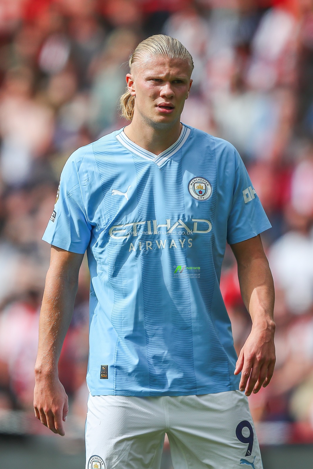 Erling Haaland #9 of Manchester City in action during the Premier League match Sheffield United vs Manchester City at Bramall Lane, Sheffield, United Kingdom, 27th August 2023

(Photo by Gareth Evans/News Images)