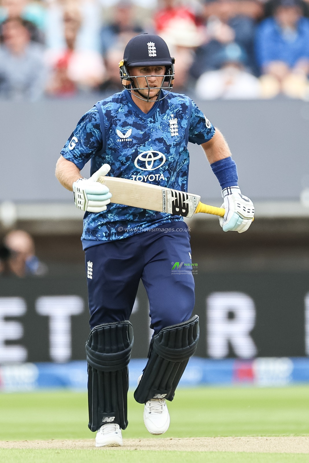 Joe Root of England makes one run during the 1st Metro Bank ODI England vs West Indies at Edgbaston, Birmingham, United Kingdom, 29th May 2025

(Photo by Mark Cosgrove/News Images)