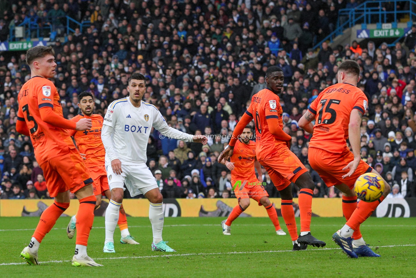 Former Leeds United player Leif Davis #3 of Ipswich Town scores an own goal and makes it 2-0 in the first half of the Sky Bet Championship match Leeds United vs Ipswich Town at Elland Road, Leeds, United Kingdom, 23rd December 2023

(Photo by James Heaton/News Images)