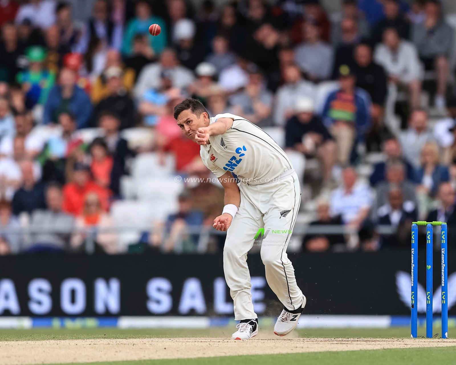 Trent Boult of New Zealand delivers the ball