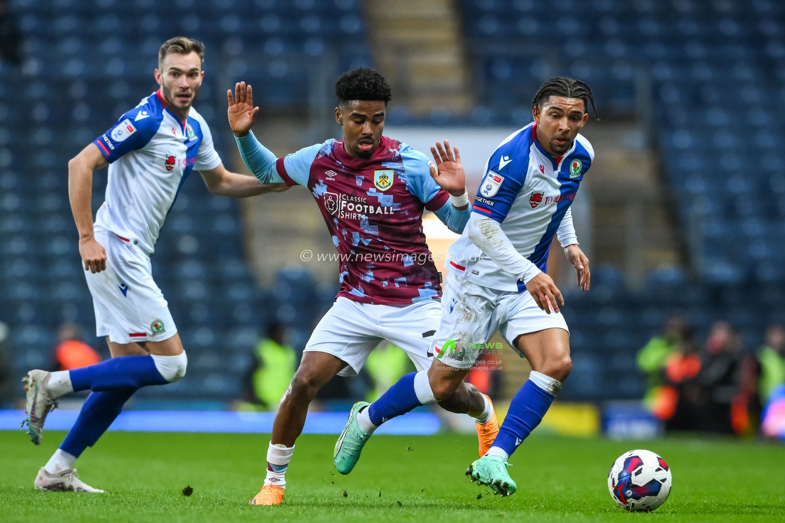 Tyrhys Dolan #10 of Blackburn Rovers and Ian Maatsen #29 of Burnley battle for the ball during the Sky Bet Championship match Blackburn Rovers vs Burnley at Ewood Park, Blackburn, United Kingdom, 25th April 2023

(Photo by Craig Thomas/News Images)