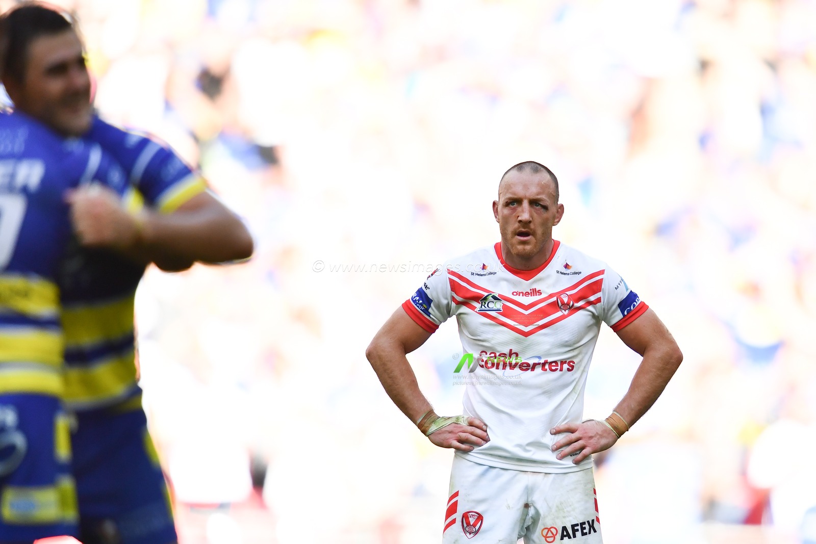 24th August 2019 , Wembley Stadium, London England ; 2019 Coral Challenge Cup Final ; St Helens vs Warrington Wolves ; a dejected James Roby (9) of St Helens at the final whistle



Credit: Craig Thomas/News Images