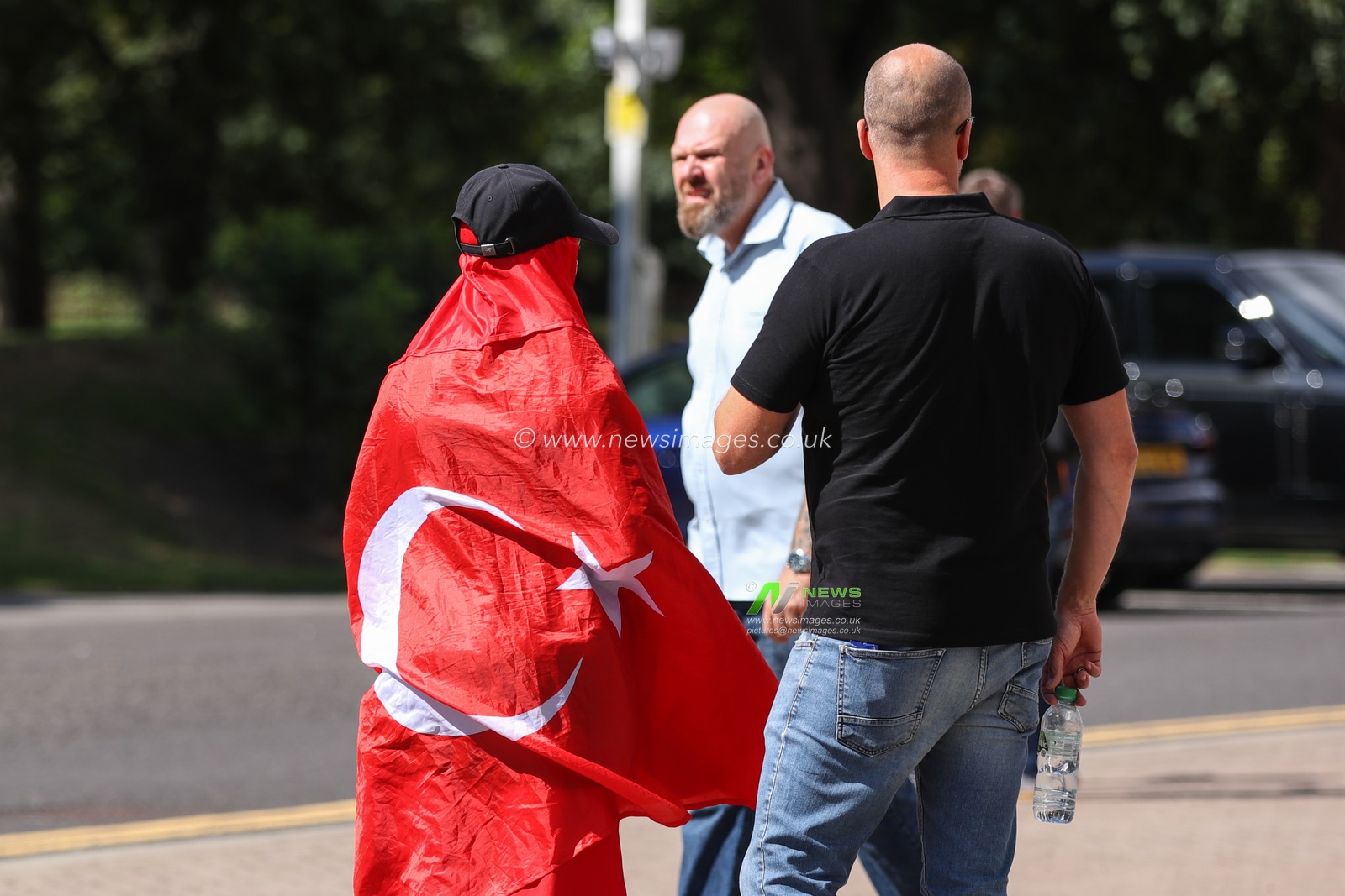 A Hull city fan wears the Turkish flag