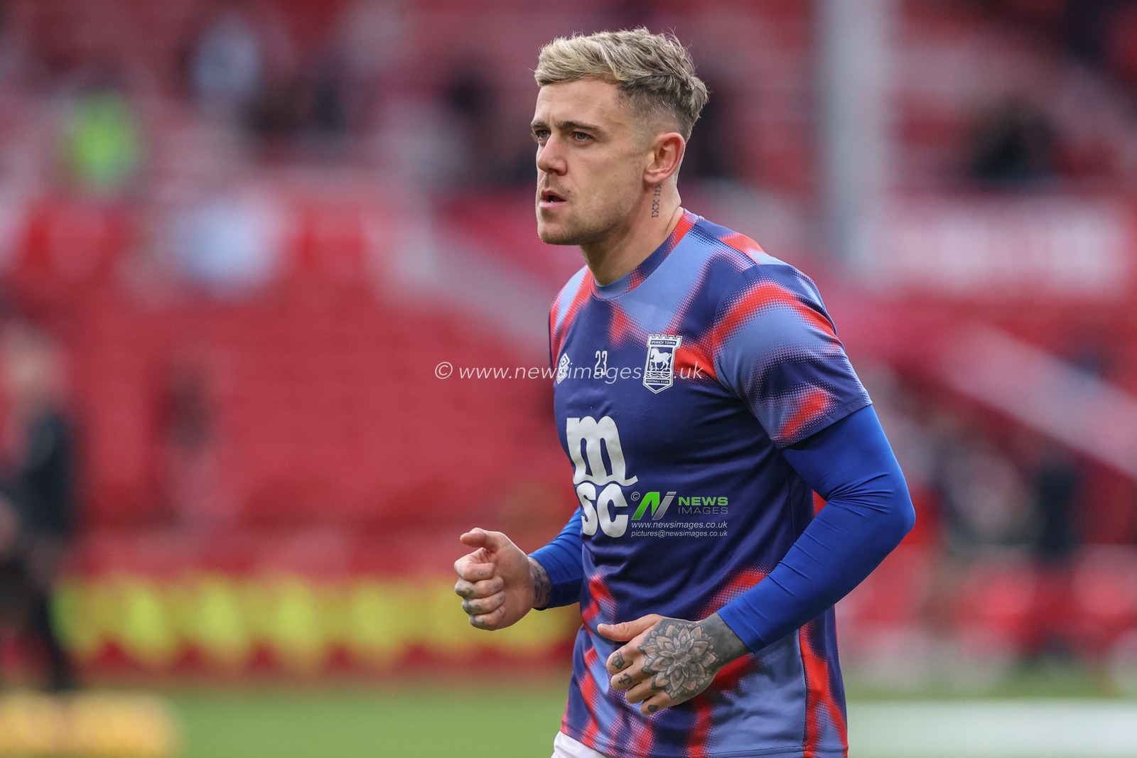 Sammie Szmodics of Ipswich Town in the pregame warmup session during the Premier League match Nottingham Forest vs Ipswich Town at City Ground, Nottingham, United Kingdom, 30th November 2024

(Photo by Alfie Cosgrove/News Images)