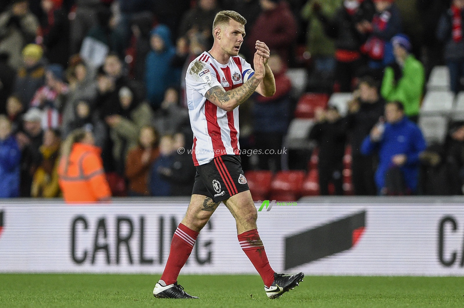 11th January 2020, Stadium Of Light, Sunderland, England; Sky Bet League 1, Sunderland v Wycombe Wanderers : Max Power (6) of Sunderland applauds the fans at full-time

Credit: Iam Burn/News Images