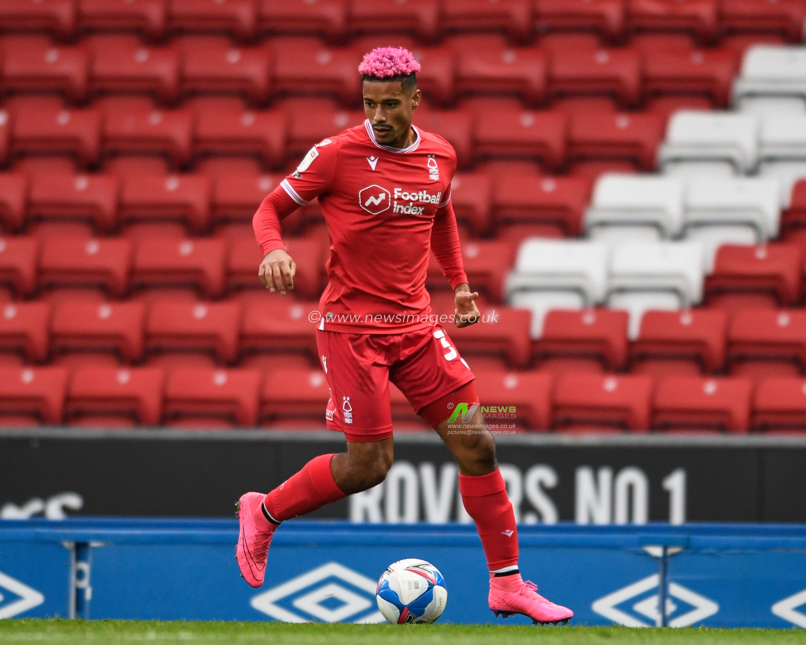 Lyle Taylor (33) of Nottingham Forest with the ball