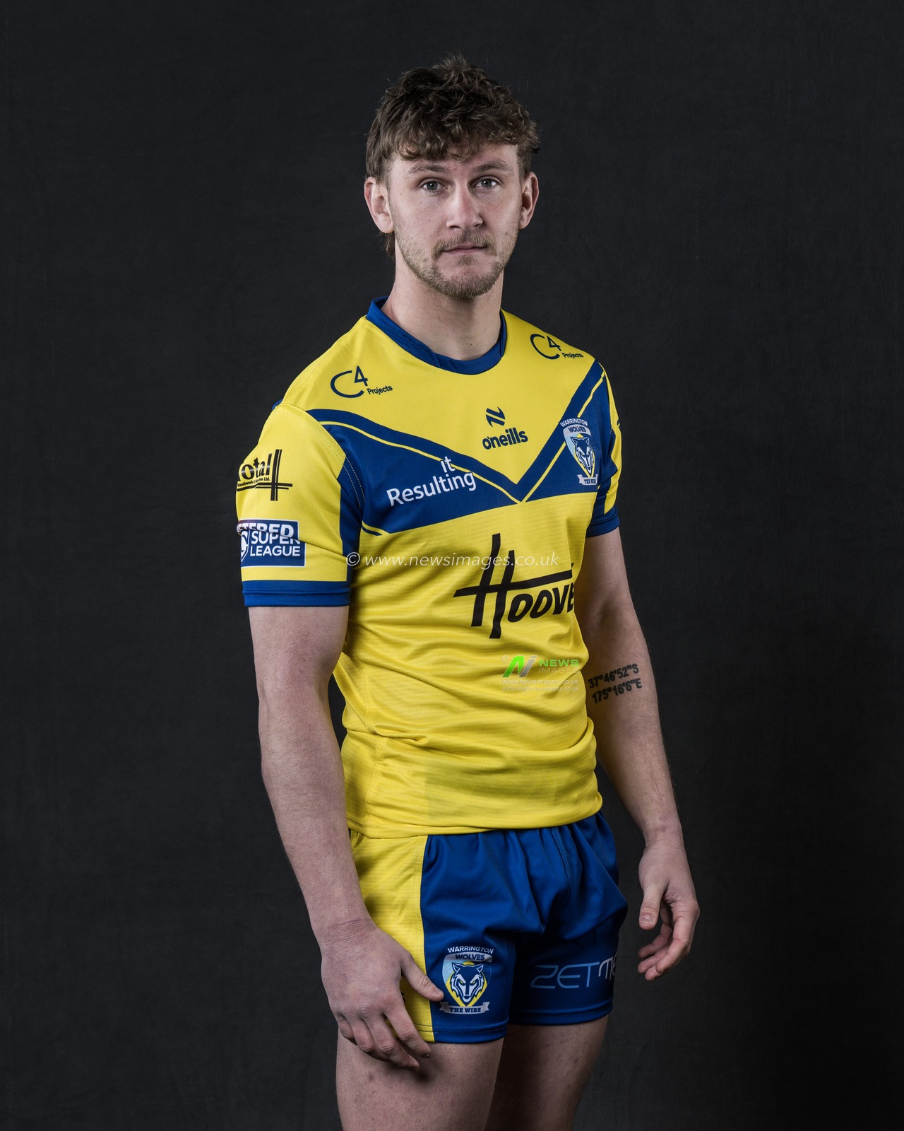 Alfie Johnson in the Home kit during the Warrington Wolves Team media day at Warrington wolves training centre, Warrington, United Kingdom, 16th January 2025

(Photo by Craig Thomas/News Images)