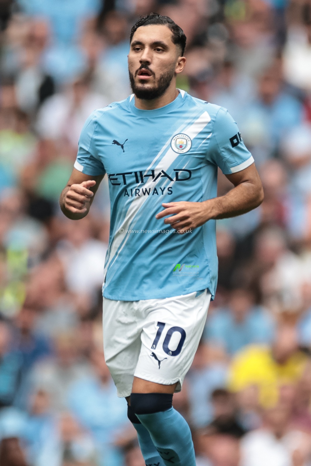 Rayan Cherki of Manchester City during the Premier League match Manchester City vs Tottenham Hotspur at Etihad Stadium, Manchester, United Kingdom, 23rd August 2025

(Photo by Mark Cosgrove/News Images)
