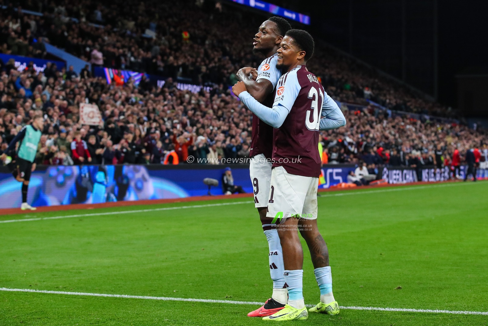 Jhon DurÃ¡n of Aston Villa celebrates his goal to make it 2-0 during the UEFA Champions League, League Stage Aston Villa vs Bologna at Villa Park, Birmingham, United Kingdom, 22nd October 2024

(Photo by Gareth Evans/News Images)
