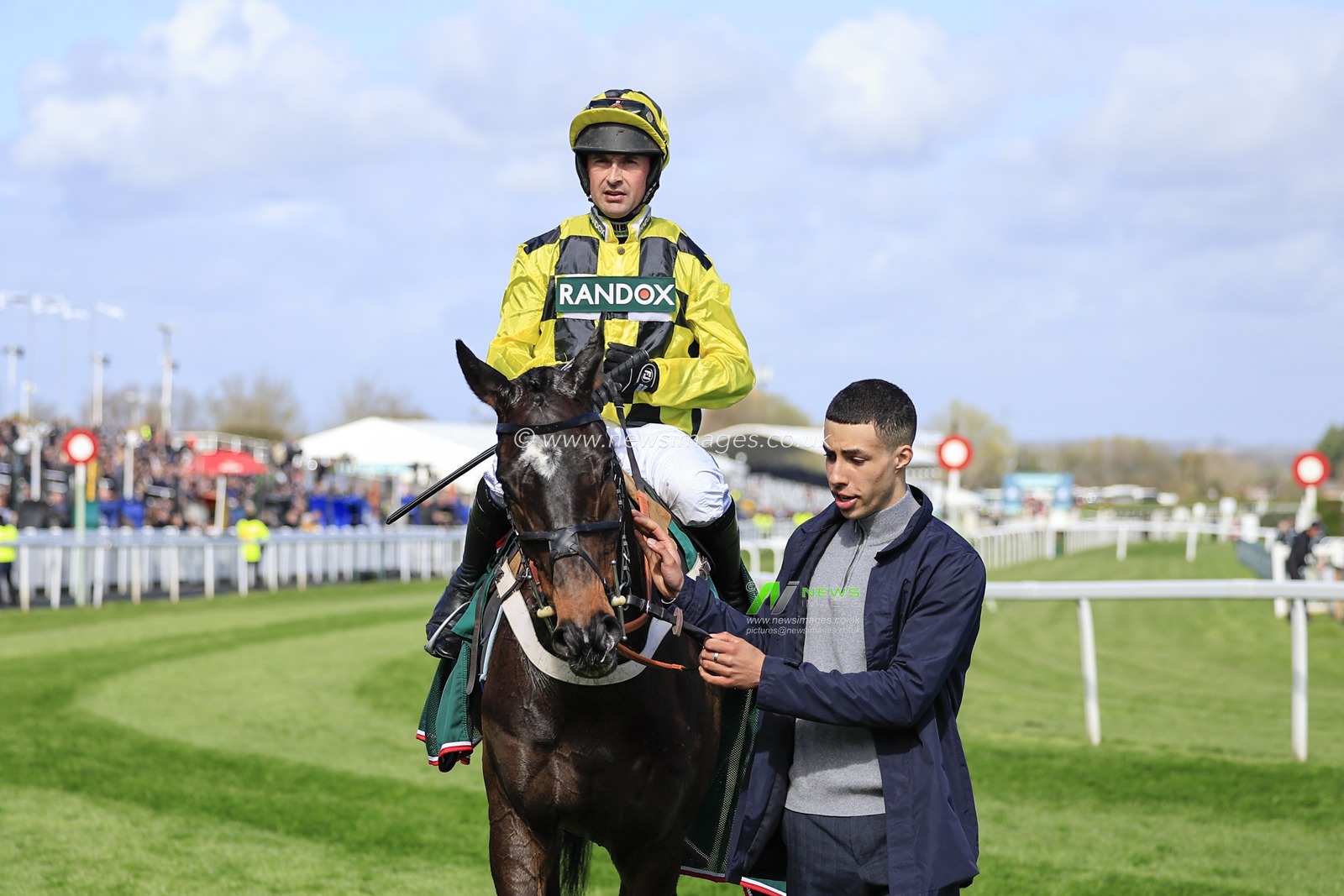 Shishkin ridden by Nico de Boinville after winning The Alder Hey Aintree Bowl during the Randox Grand National festival 2023 Opening Day at Aintree Racecourse, Liverpool, United Kingdom, 13th April 2023

(Photo by Conor Molloy/News Images)