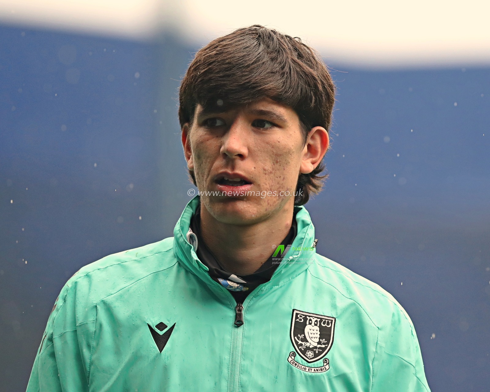 James Beadle of Sheffield Wednesday before the Sky Bet Championship match Sheffield Wednesday vs Middlesbrough at Hillsborough, Sheffield, United Kingdom, 21st April 2025

(Photo by Sam Eaden/News Images)