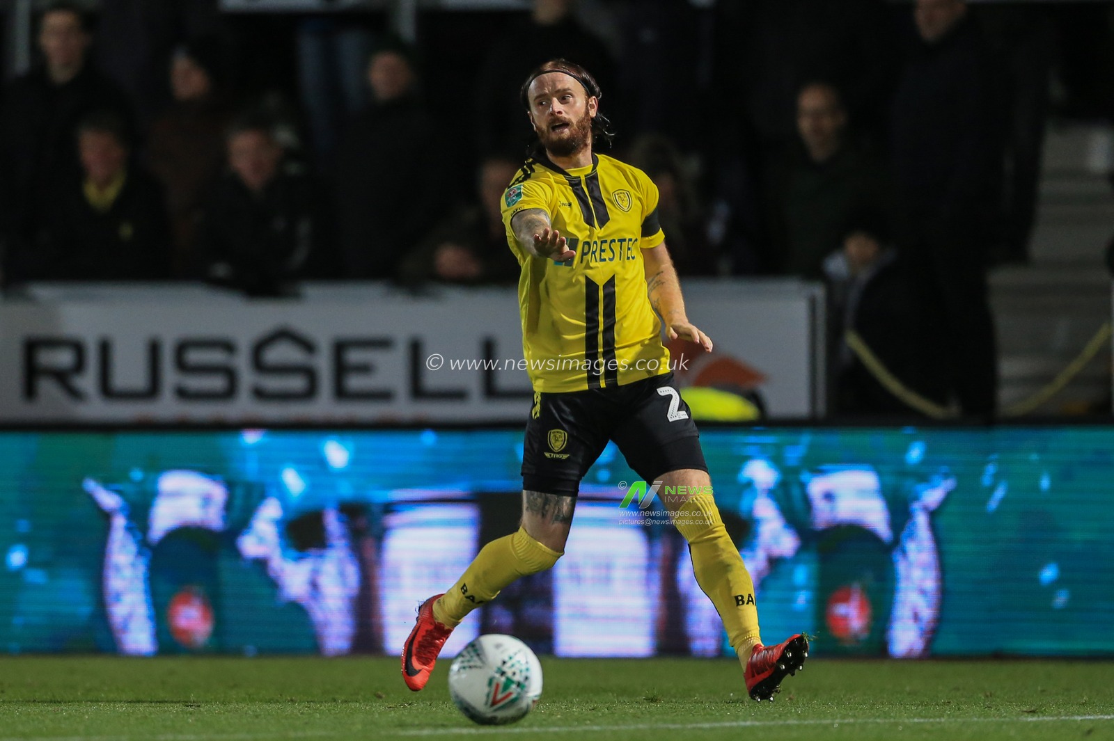 30th October 2018, Pirelli Stadium, Burton upon Trent, England; Carabao EFL Cup, Fourth Round, Burton Albion v Nottingham Forest : John Brayford (02) of Burton Albion looks for a pass

Credit: Mark Cosgrove/News Images

English Football League images are subject to DataCo Licence