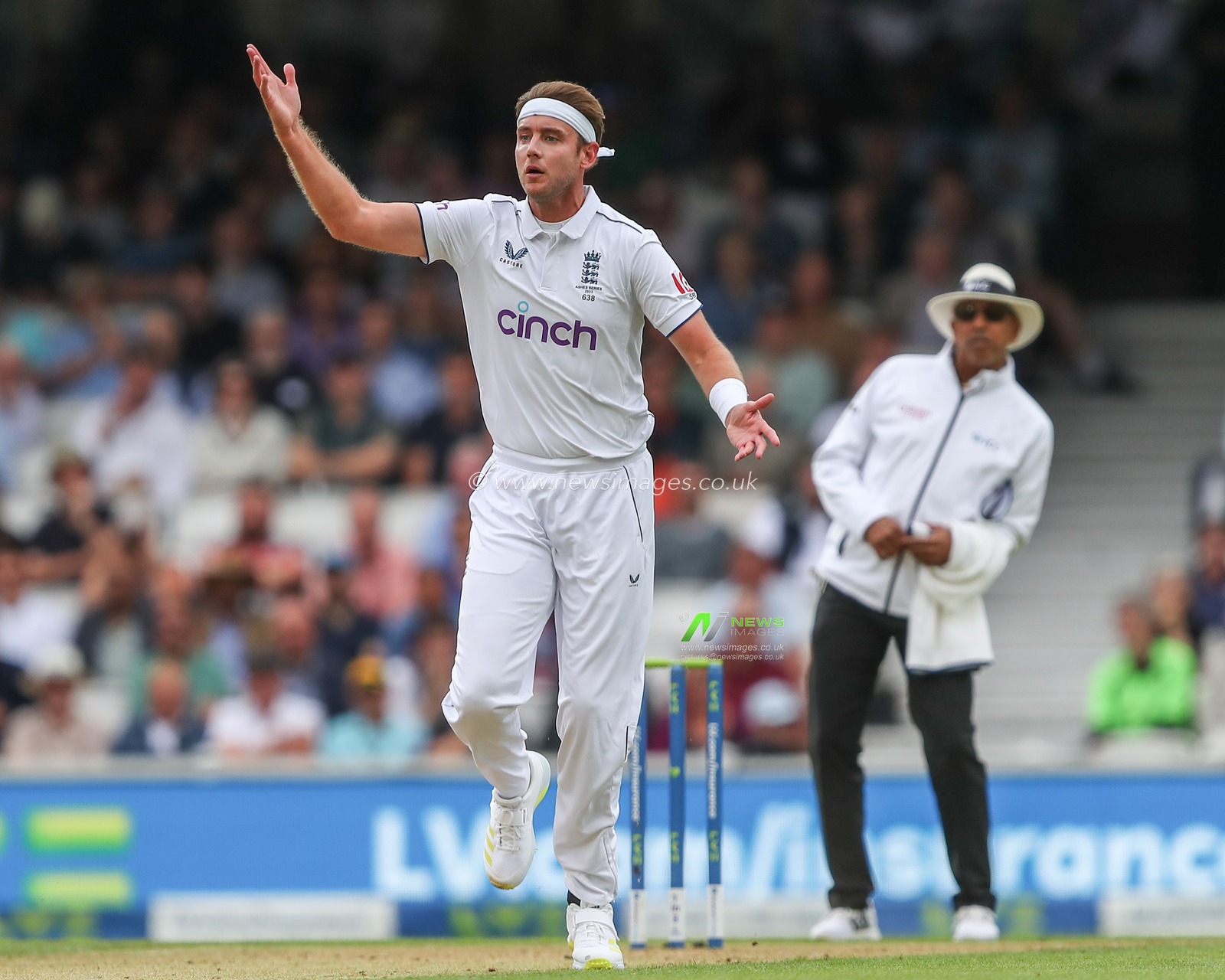 Stuart Broad of England reacts during the LV= Insurance Ashes Fifth Test Series Day Two England v Australia at The Kia Oval, London, United Kingdom, 28th July 2023

(Photo by Gareth Evans/News Images)