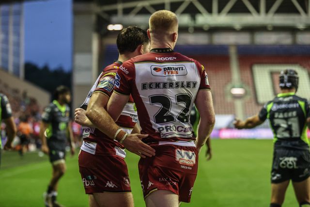 Zach Eckersley of Wigan Warriors celebrates his try during the Betfred Super League round 20 match Wigan Warriors vs Catalans Dragons at The Brick Community Stadium, Wigan, United Kingdom, 25th July 2025

(Photo by Alfie Cosgrove/News Images)