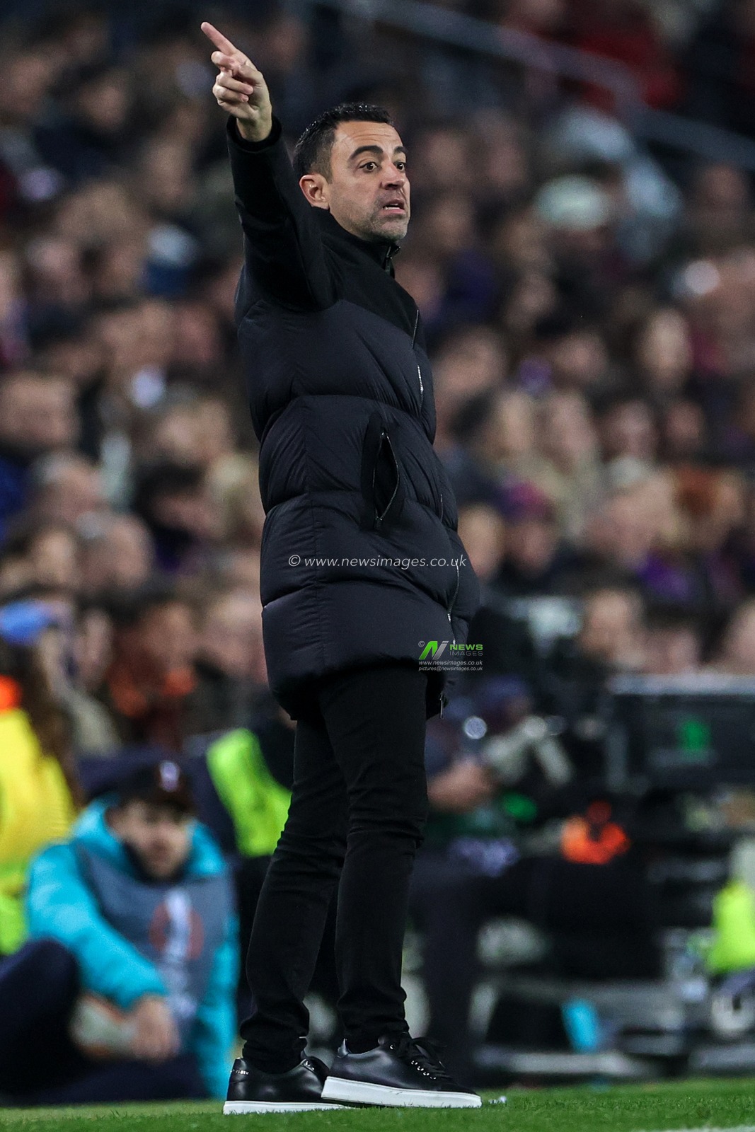 Xavi manager of Barcelona gives instructions during the UEFA Europa League Knockout Round Play-Offs Barcelona vs Manchester United at Spotify Camp Nou, Barcelona, Spain, 16th February 2023

(Photo by Mark Cosgrove/News Images)