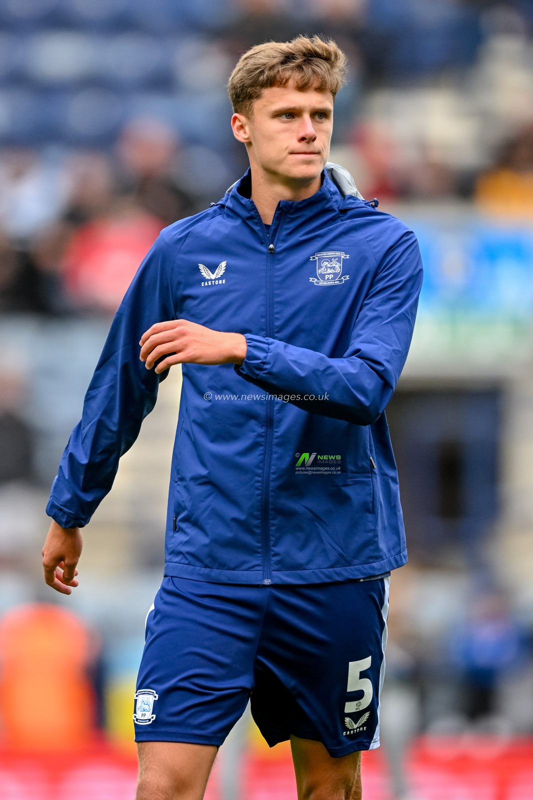Harrison Armstrong of Preston North End during the Sky Bet Championship match Preston North End vs Charlton Athletic at Deepdale, Preston, United Kingdom, 4th October 2025

(Photo by Adam Gee/News Images)