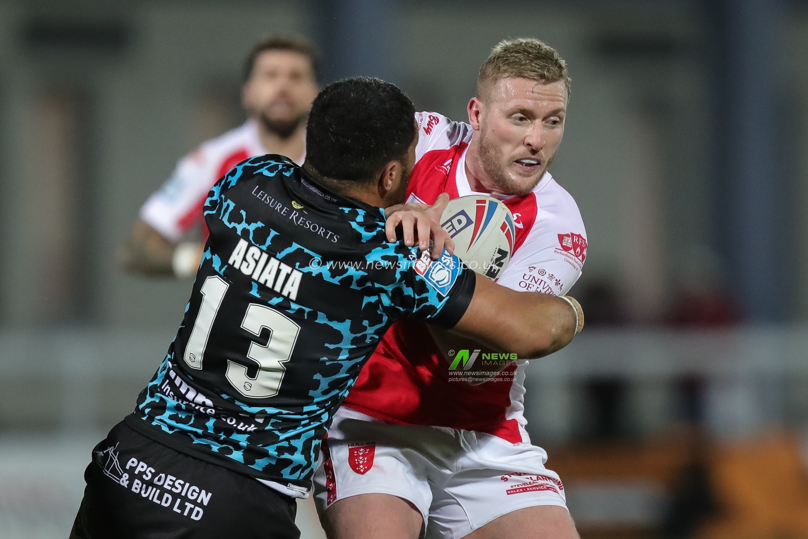 Jordan Abdull #7 of Hull KR is tackled by John Asiata #13 of Leigh Leopards during the Betfred Super League Round 3 match Hull KR vs Leigh Leopards at Sewell Group Craven Park, Kingston upon Hull, United Kingdom, 3rd March 2023

(Photo by James Heaton/News Images)