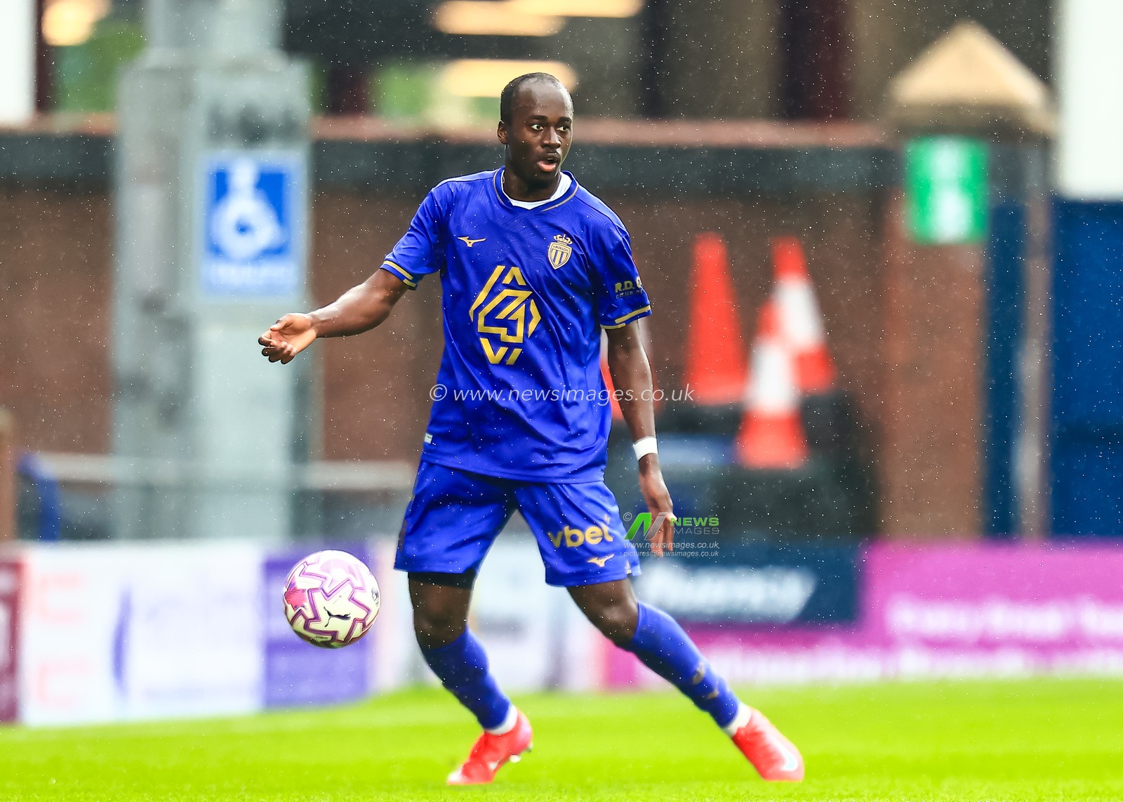 Jordan Teze of Monaco on the ball during the Pre-season friendly match Nottingham Forest vs Monaco at SMH Group Stadiumact Stadium, Chesterfield, United Kingdom, 19th July 2025

(Photo by Richard Bierton/News Images)