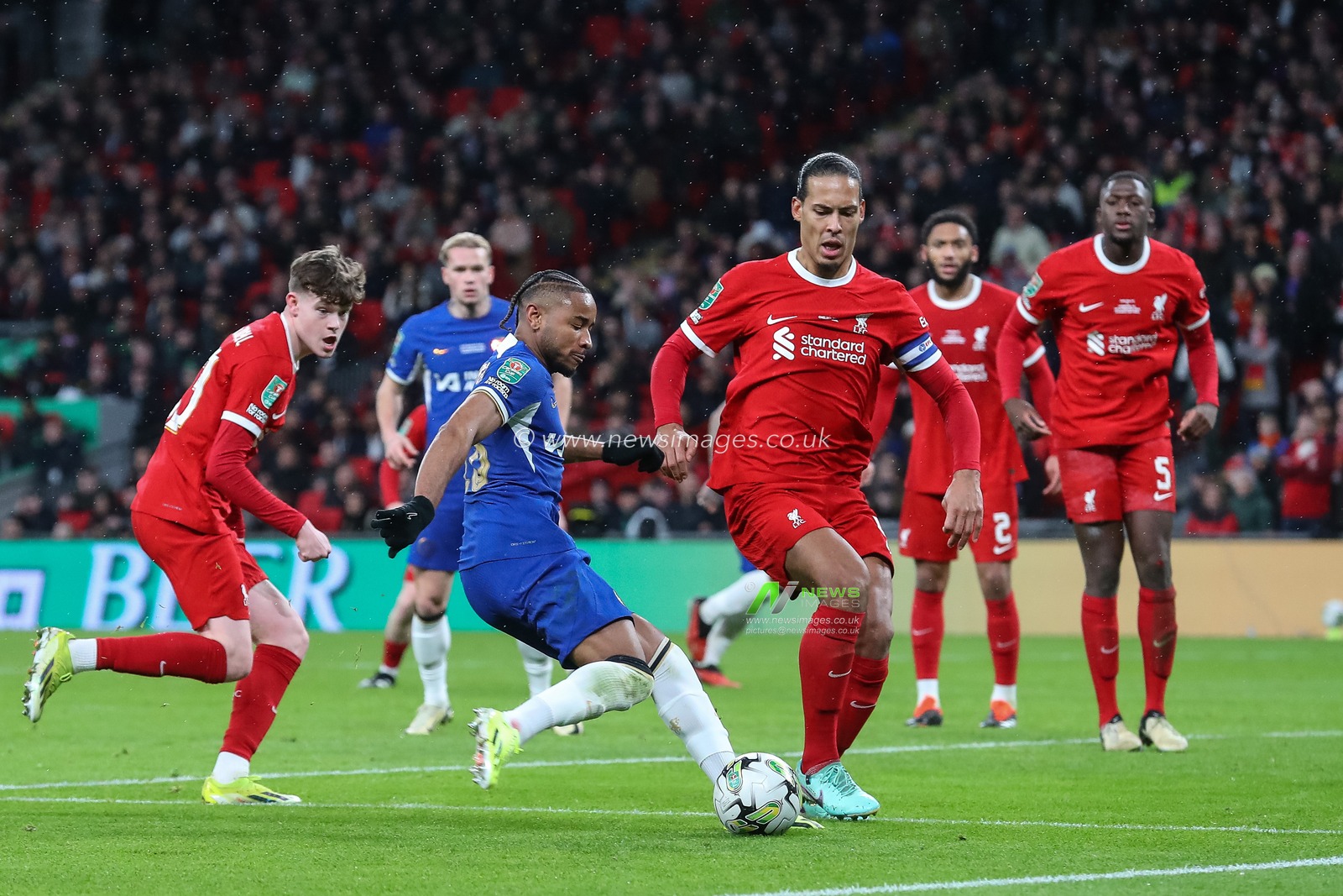 Christopher Nkunku of Chelsea  shoots on goal during the Carabao Cup Final match Chelsea vs Liverpool at Wembley Stadium, London, United Kingdom, 25th February 2024

(Photo by Gareth Evans/News Images)