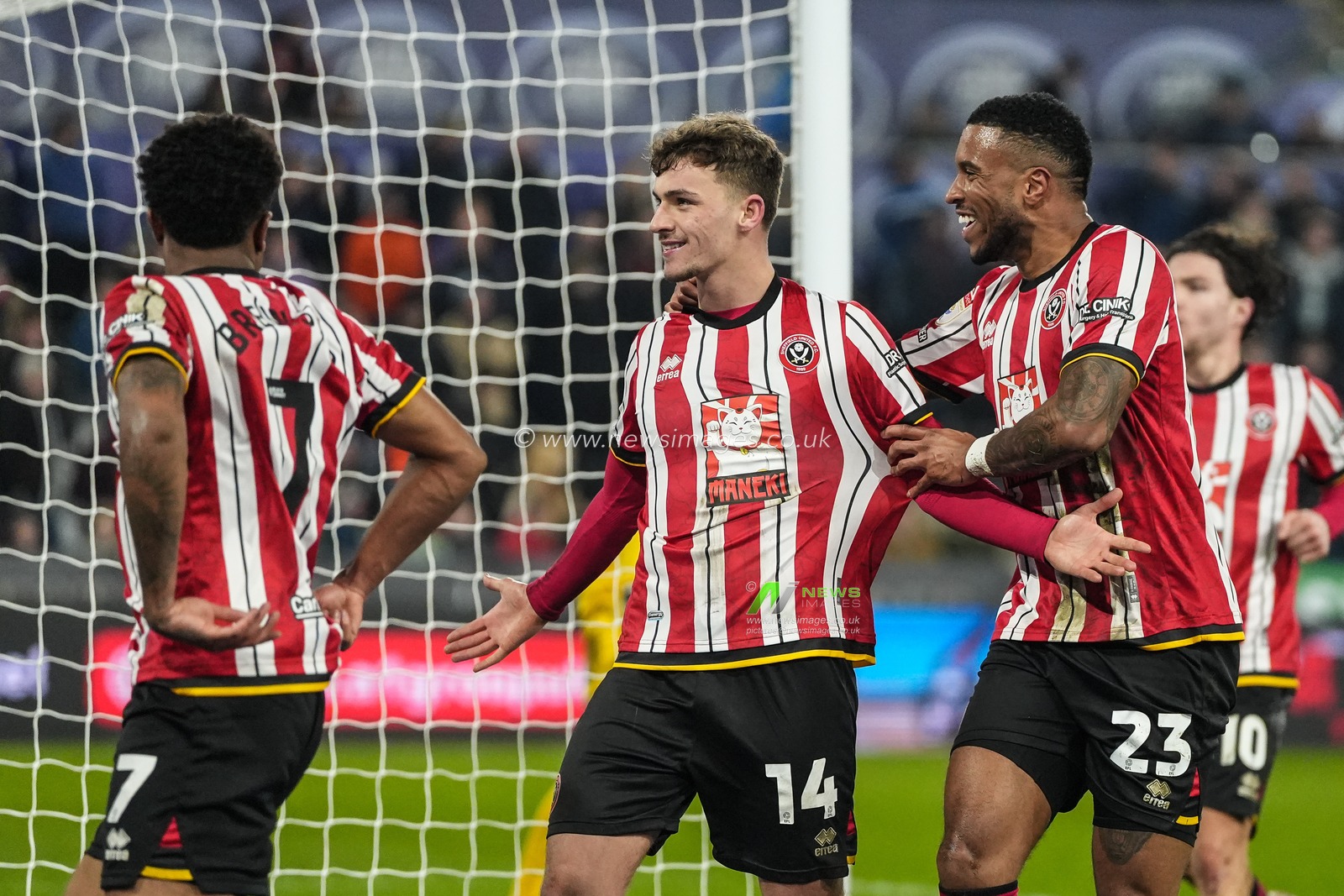Harrison Burrows of Sheffield United celebrates scoring his teams second goal during the Sky Bet Championship match Swansea City vs Sheffield United at Swansea.com Stadium, Swansea, United Kingdom, 21st January 2025

(Photo by Andrew Lewis/News Images)