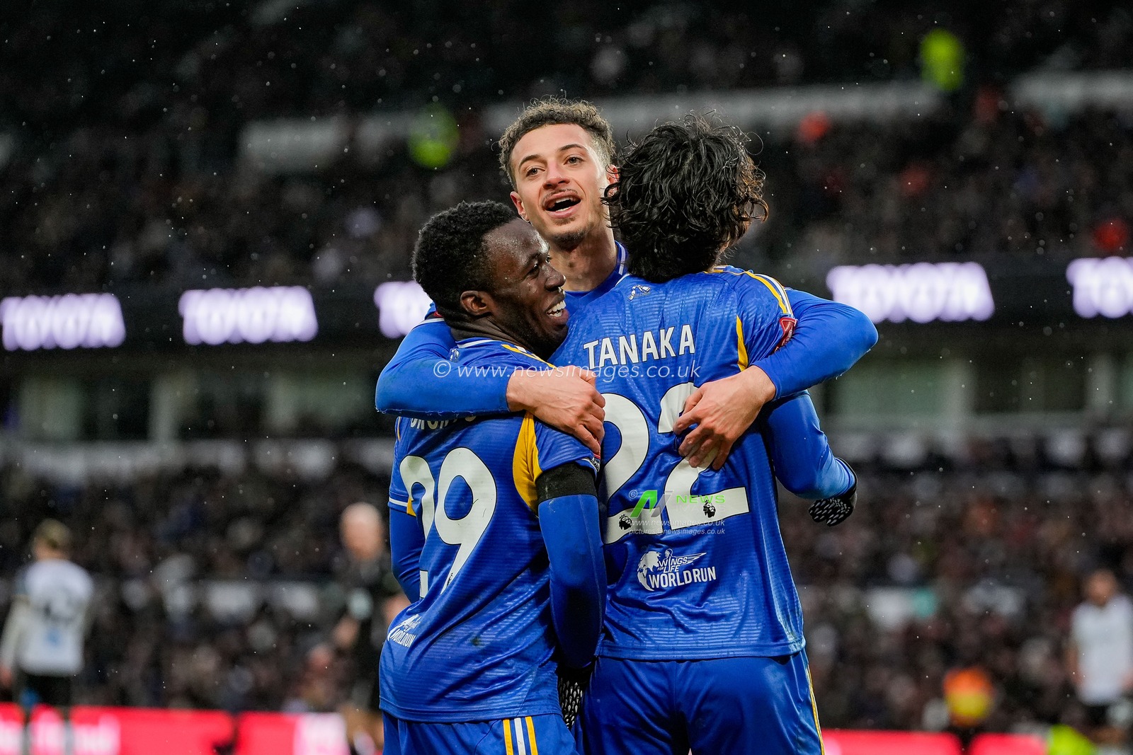 Ao Tanaka of Leeds United celebrates his goal to make it 1-2 during the Emirates FA Cup Third Round match Derby County vs Leeds United at Pride Park Stadium, Derby, United Kingdom, 11th January 2026

(Photo by Maynard Manyowa/News Images)