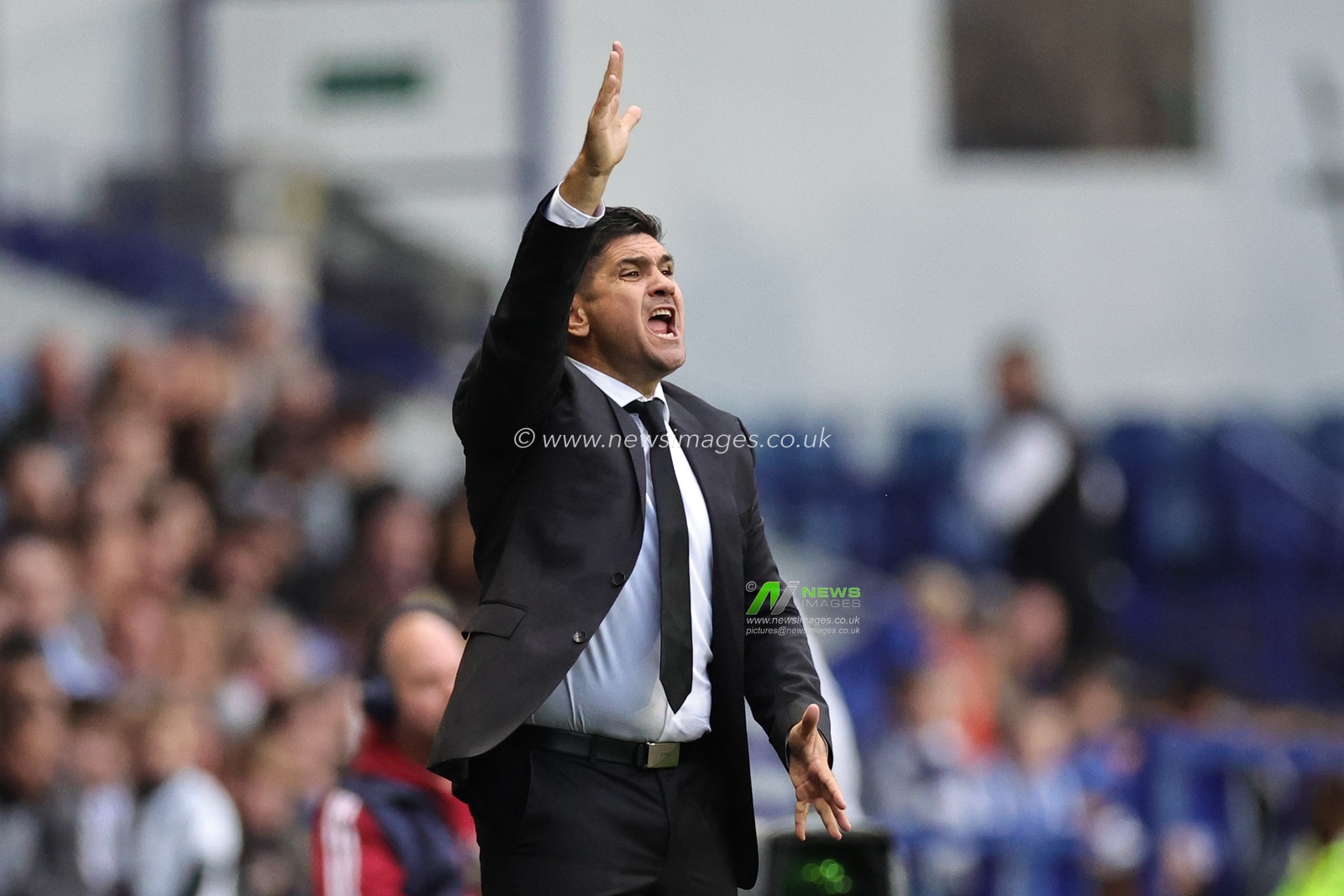 Xisco MuÃ±oz head coach of Sheffield Wednesday reacts during the Sky Bet Championship match Sheffield Wednesday vs Southampton at Hillsborough, Sheffield, United Kingdom, 4th August 2023

(Photo by Alfie Cosgrove/News Images)