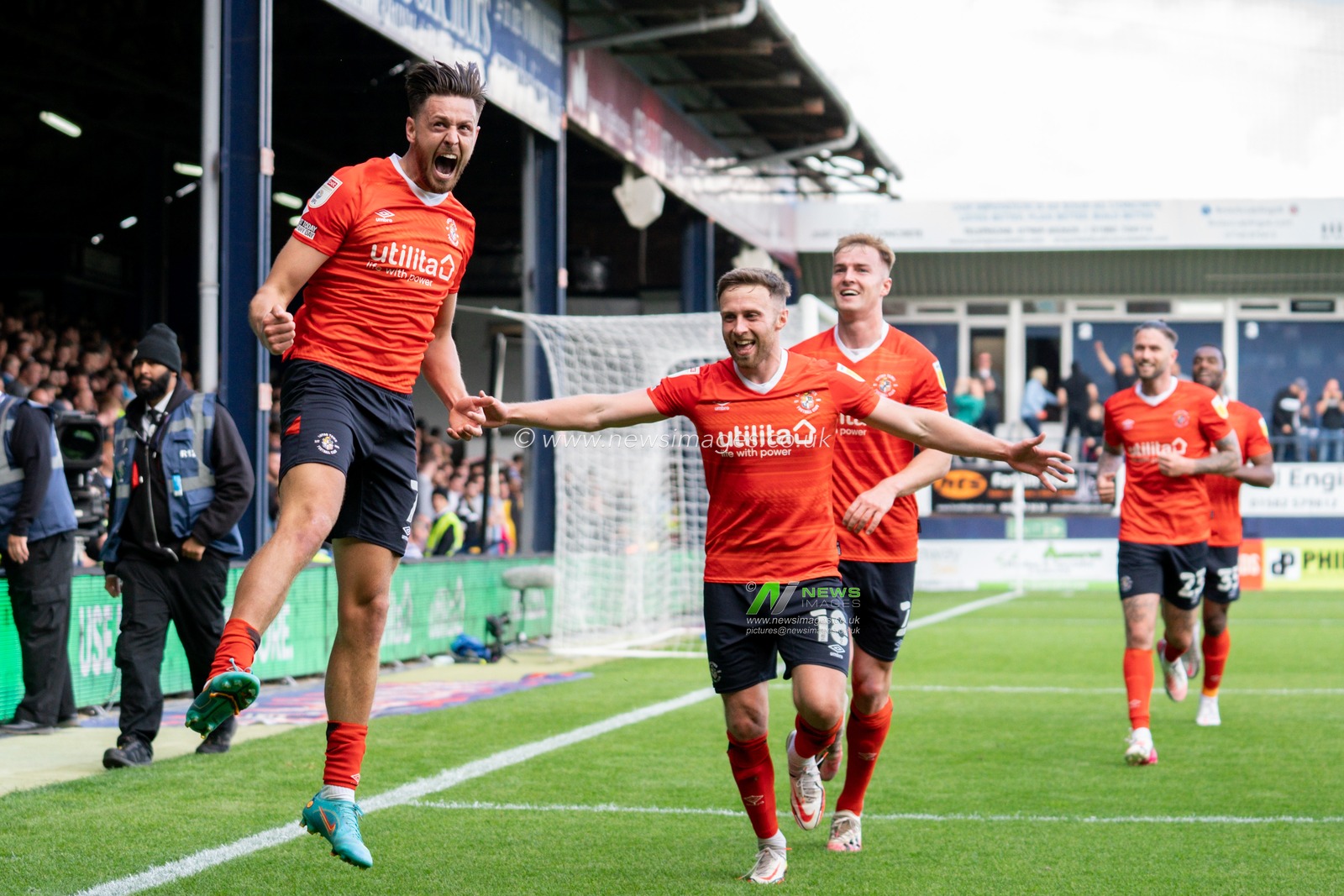 Harry Cornick #7 of Luton Town celebrates scoring a goal to take a 1:0 lead