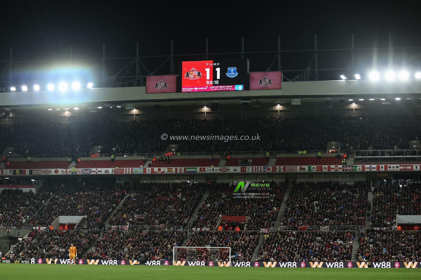 Parity, final score 1-1 during the Premier League match Sunderland vs Everton at Stadium Of Light, Sunderland, United Kingdom, 3rd November 2025

(Photo by Alfie Cosgrove/News Images)

*** GER AUT SUI OUT ***