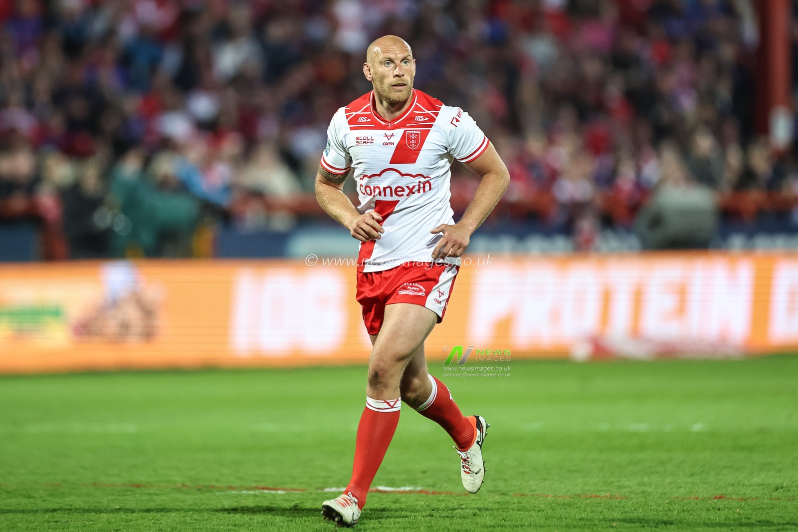 Dean Hadley of Hull KR during the Betfred Super League Round 7 match Hull KR vs Wigan Warriors at Sewell Group Craven Park, Kingston upon Hull, United Kingdom, 11th April 2025

(Photo by Mark Cosgrove/News Images)