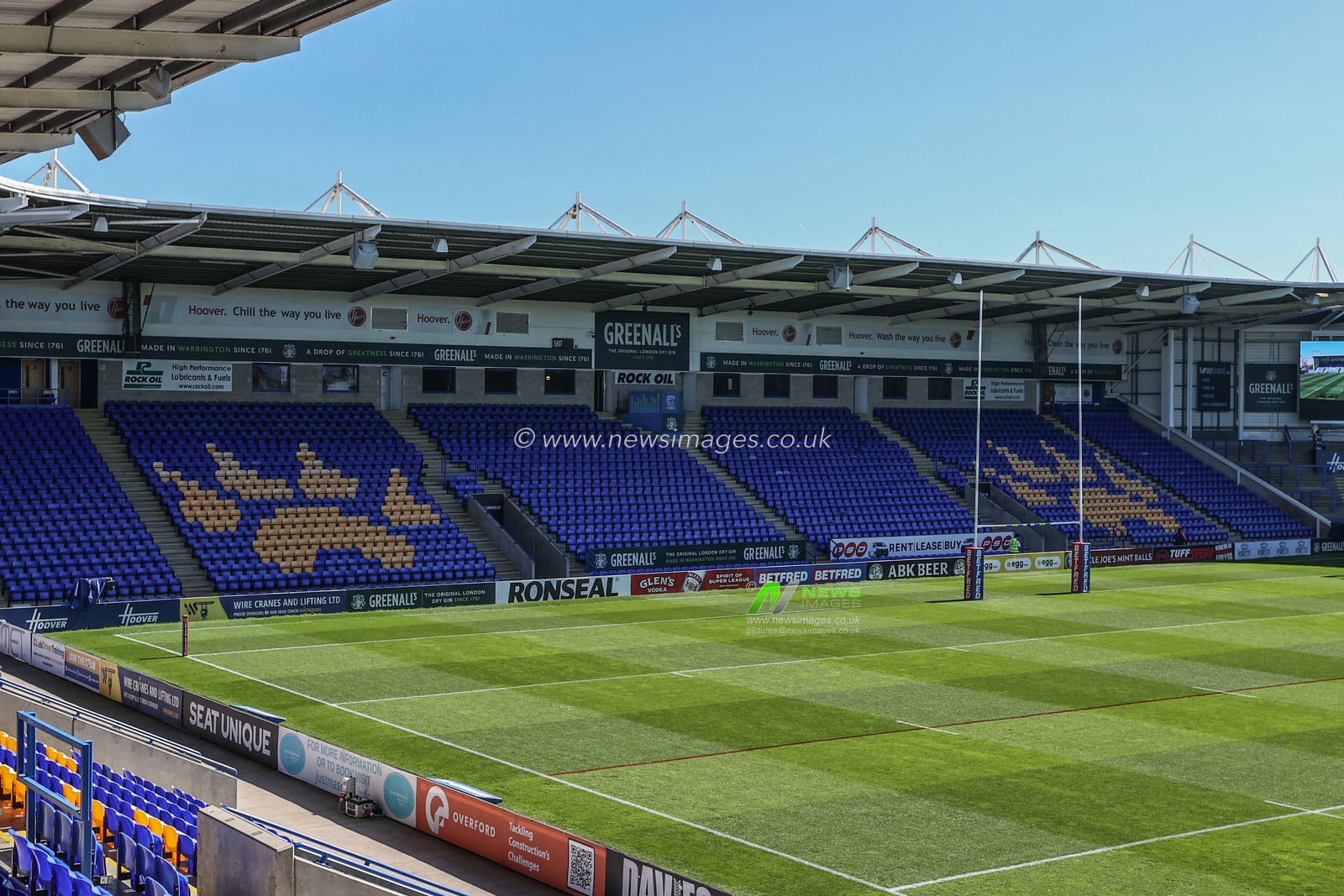 A general view of Halliwell Jones Stadium during the Betfred Challenge Cup Quarter Final match Warrington Wolves vs St Helens at Halliwell Jones Stadium, Warrington, United Kingdom, 6th April 2025

(Photo by Alfie Cosgrove/News Images)