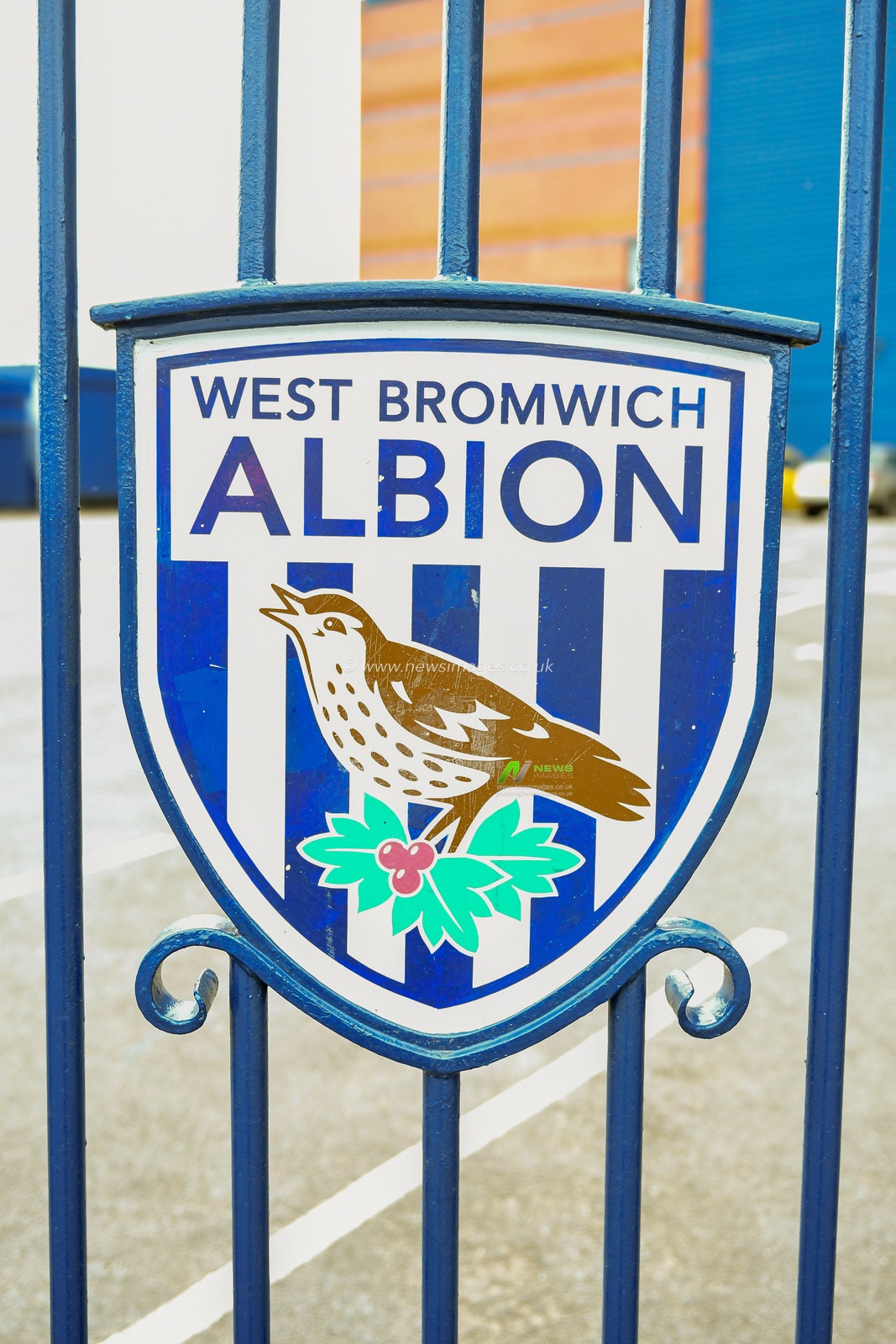 27th April 2019, The Hawthorns, West Bromwich, England; Sky Bet Championship, West Bromwich Albion vs Rotherham United ; WBA Badge on the gates


Credit: Gareth Dalley/News Images

English Football League images are subject to DataCo Licence