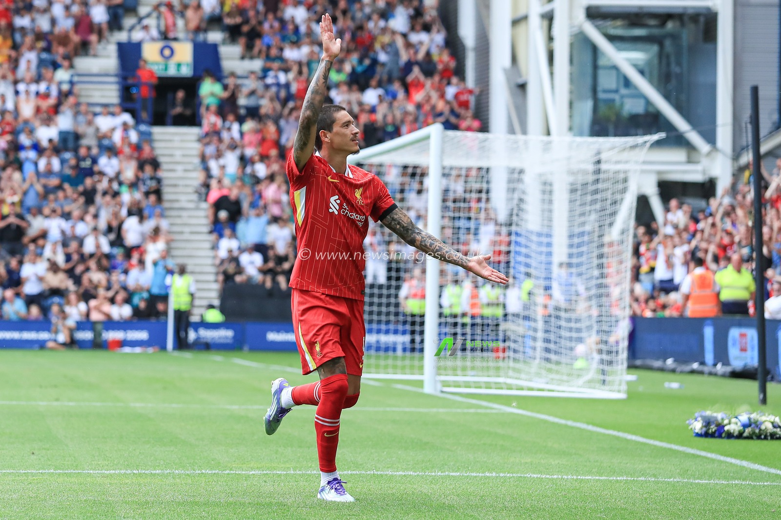 Darwin NÃºÃ±ez of Liverpool celebrates after making it 2-0 doing Diogo Jota celebration as a tribute during the Pre-season friendly match Preston North End vs Liverpool at Deepdale, Preston, United Kingdom, 13th July 2025

(Photo by Jorge Horsted/News Images)