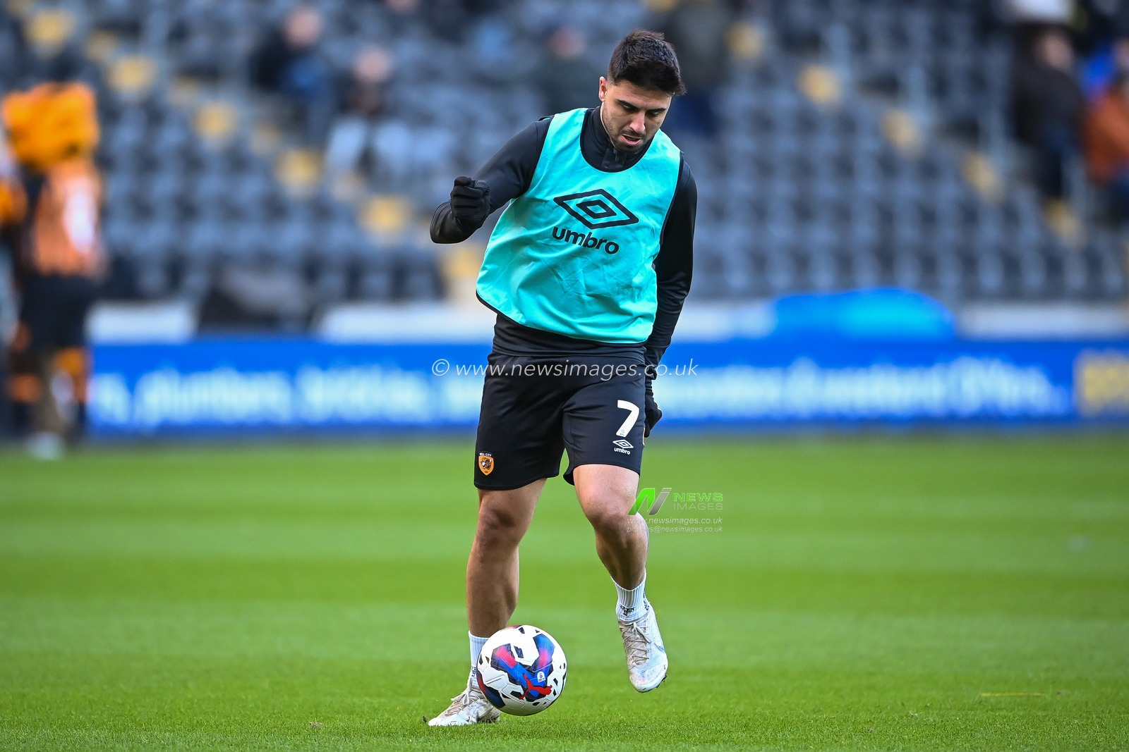 Ozan Tufan #7 of Hull City during the pre-game warmup ahead of the Sky Bet Championship match Hull City vs Blackpool at MKM Stadium, Hull, United Kingdom, 26th December 2022

(Photo by Craig Thomas/News Images)
