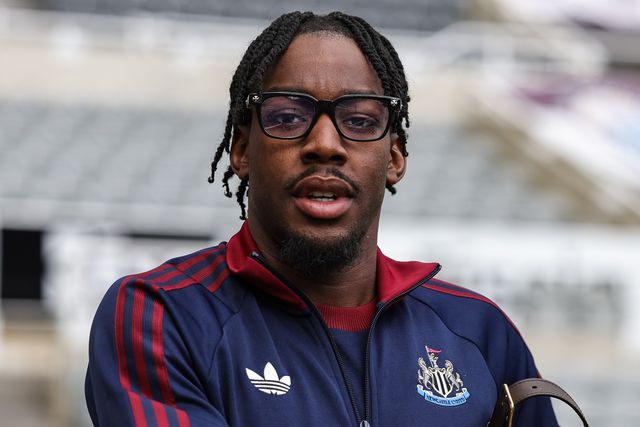 Anthony Elanga of Newcastle Untied arrives during the Premier League match Newcastle Untied vs Bournemouth at St. James's Park, Newcastle, United Kingdom on 18 April 2026

(Photo by Mark Cosgrove/News Images)