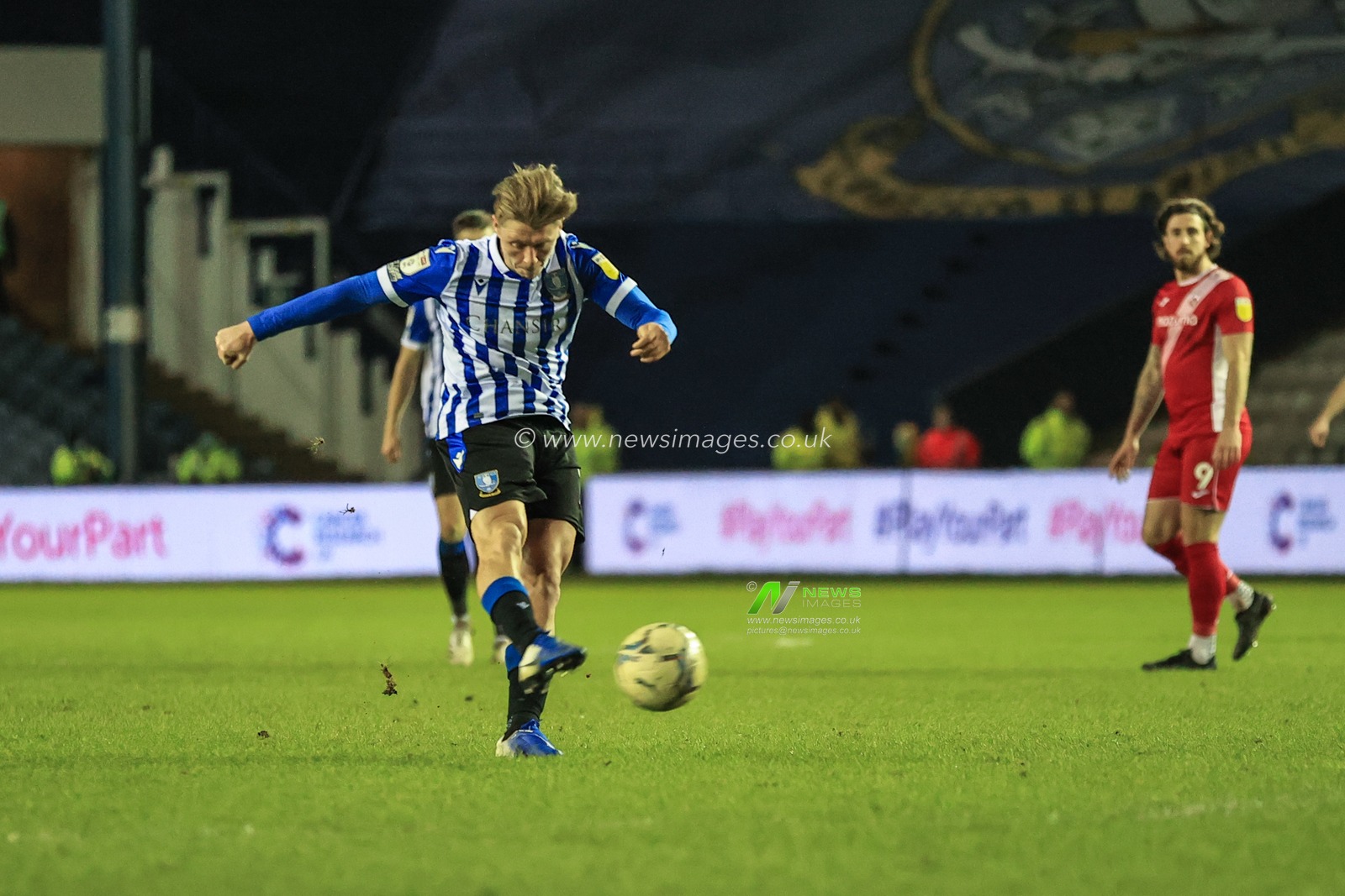 George Byers #14 of Sheffield Wednesday scores to make it 1-0