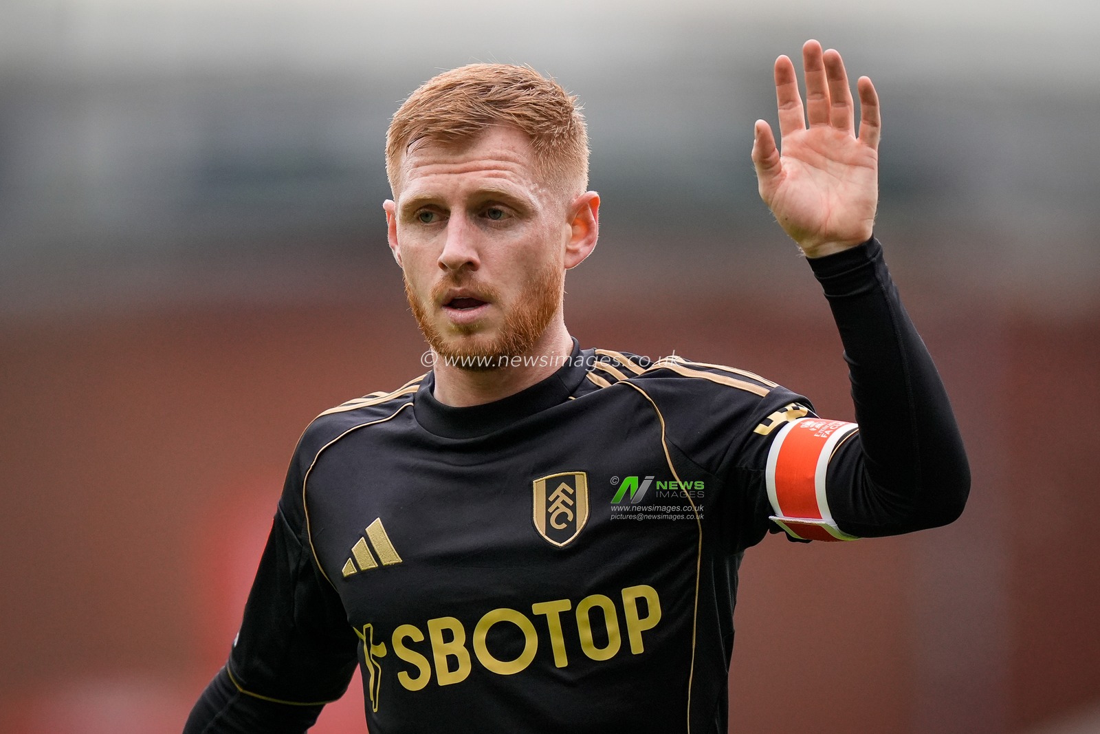 Harrison Reed of Fulham during the Emirates FA Cup 4th Round  match Stoke City vs Fulham at Bet365 Stadium, Stoke On Trent, United Kingdom on 15 February 2026

(Photo by Maynard Manyowa/News Images)
