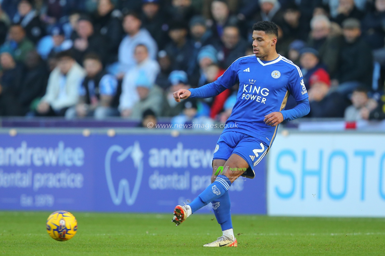 James Justin of Leicester City passes the ball during the Sky Bet Championship match Coventry City vs Leicester City at Coventry Building Society Arena, Coventry, United Kingdom, 13th January 2024

(Photo by Gareth Evans/News Images)