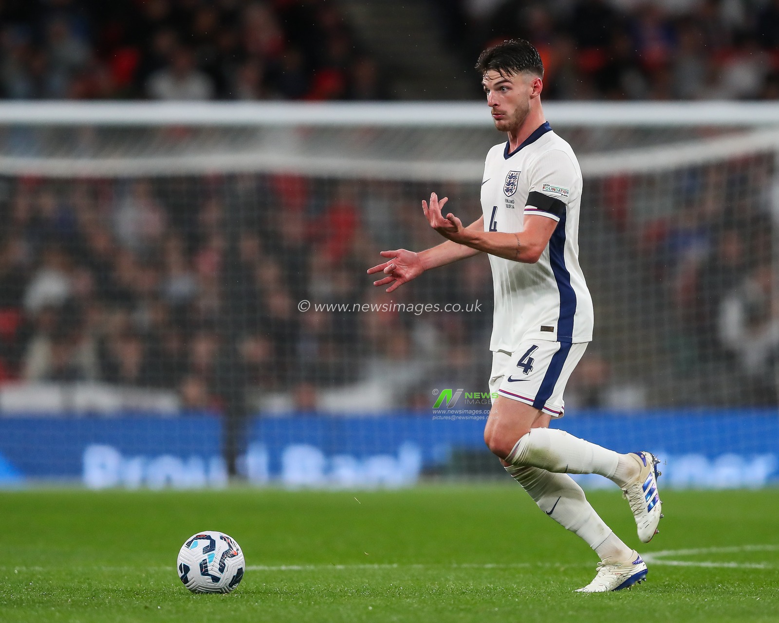 Declan Rice of England in action during the UEFA Nations League - League B - Group 2 England v Finland at Wembley Stadium, London, United Kingdom, 10th September 2024

(Photo by Gareth Evans/News Images)
