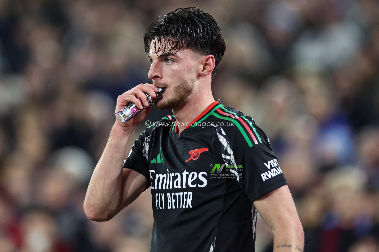 Declan Rice of Arsenal during the Premier League match West Ham United vs Arsenal at London Stadium, London, United Kingdom, 30th November 2024

(Photo by Mark Cosgrove/News Images)