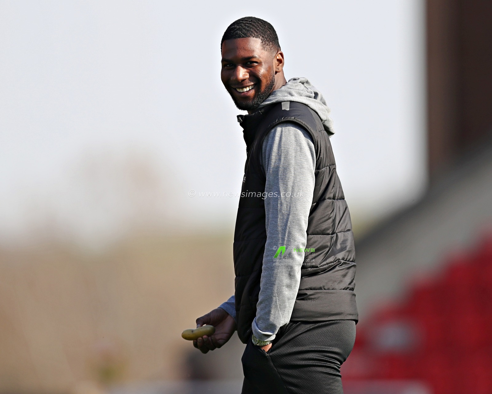 Odel Offiah of Blackpool F.C. holds a potato before the Sky Bet League 1 match Barnsley vs Blackpool at Oakwell, Barnsley, United Kingdom, 8th March 2025

(Photo by Sam Eaden/News Images)