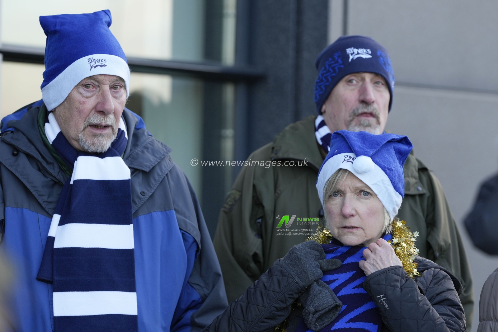 Sale Sharks fans wait for the players to arrive before the European Champions Cup Group B match Sale Sharks vs Ulster Rugby at AJ Bell Stadium, Eccles, United Kingdom, 11th December 2022

(Photo by Steve Flynn/News Images)