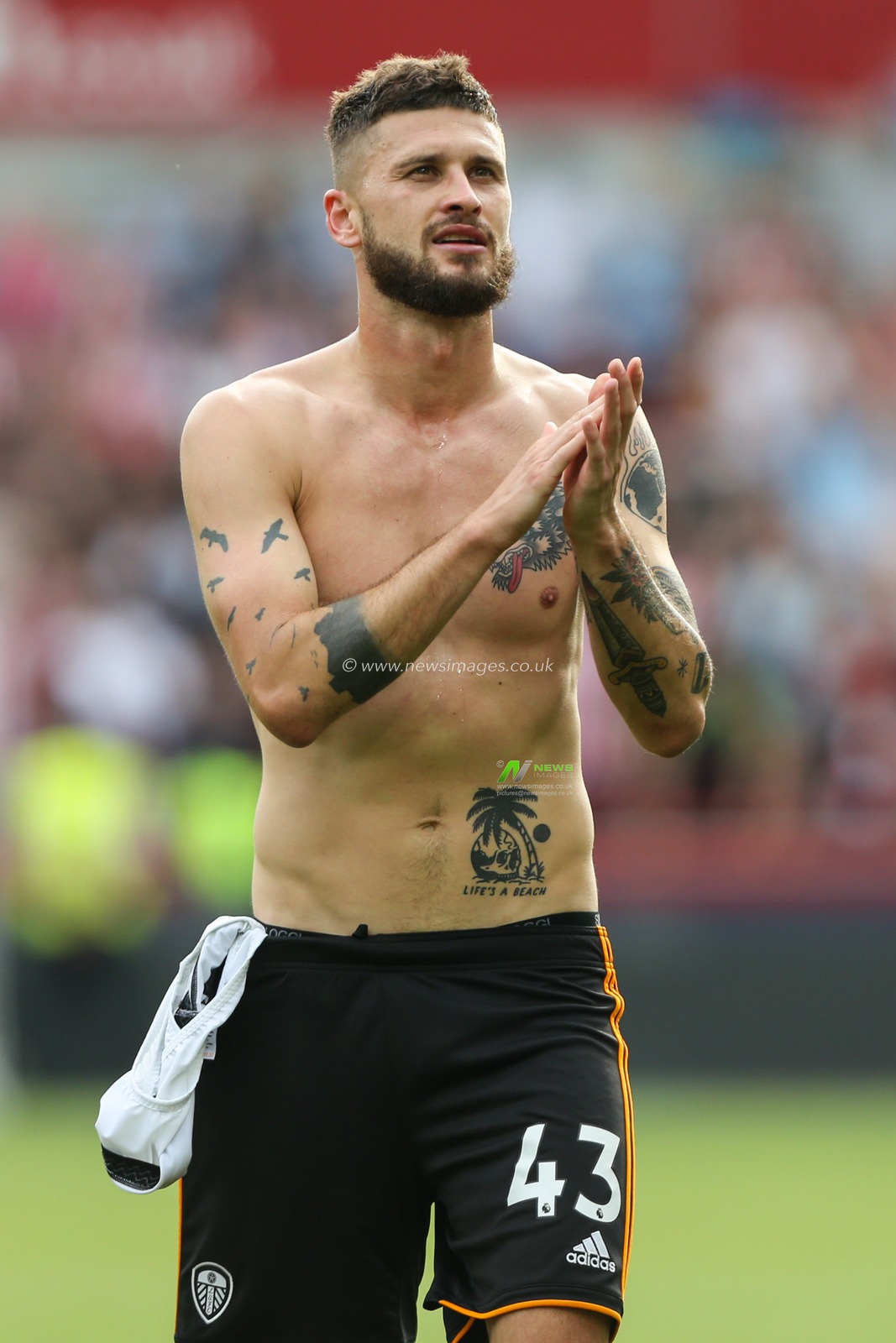 Mateusz Klich #43 of Leeds United during the Premier League match Brentford vs Leeds United at Brentford Community Stadium, London, United Kingdom, 3rd September 2022

(Photo by Arron Gent/News Images)