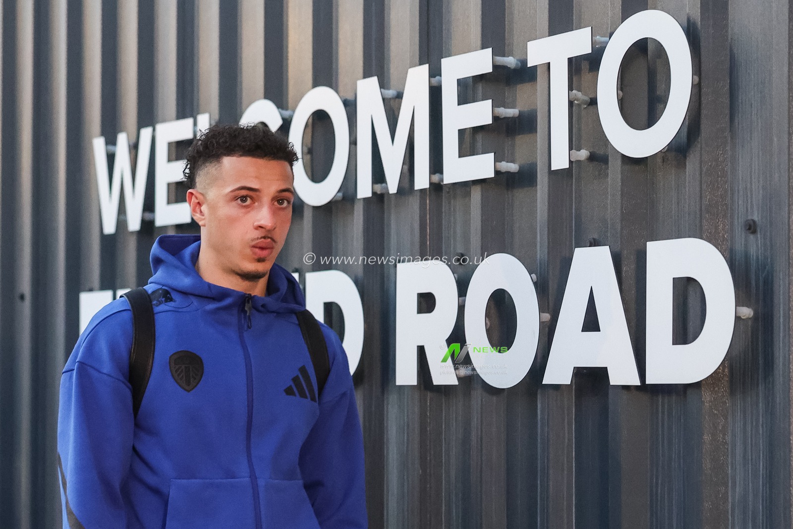 Ethan Ampadu of Leeds United arrives during the Premier League match Leeds United vs Brentford at Elland Road, Leeds, United Kingdom on 21 March 2026

(Photo by Mark Cosgrove/News Images)