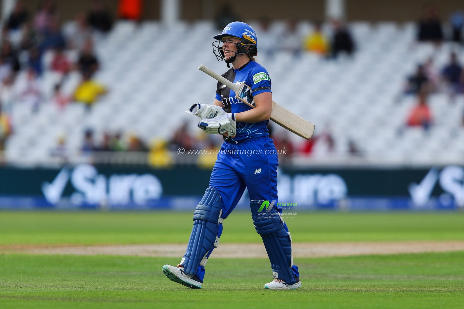 Heather Knight of London Spirit looks dejected following her dismissal during the The Hundred match Trent Rockets Women vs London Spirit Women at Trent Bridge, Nottingham, United Kingdom, 7th August 2024

(Photo by Izzy Poles/News Images)