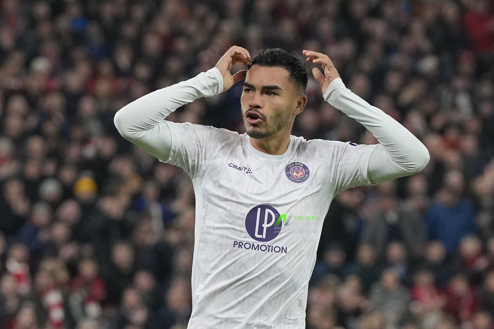 Gabriel Suazo #17 of Toulouse reacts after missing a chance during the UEFA Europa League match Liverpool vs Toulouse at Anfield, Liverpool, United Kingdom, 26th October 2023

(Photo by Steve Flynn/News Images)