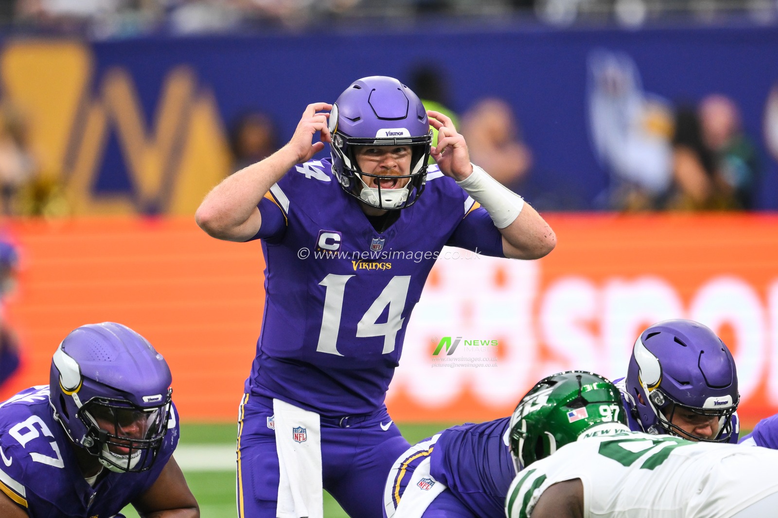 Sam Darnold of the Minnesota Vikings signals during the Week 5 match New York Jets vs Minnesota Vikings at Tottenham Hotspur Stadium, London, United Kingdom, 6th October 2024

(Photo by Craig Thomas/News Images)