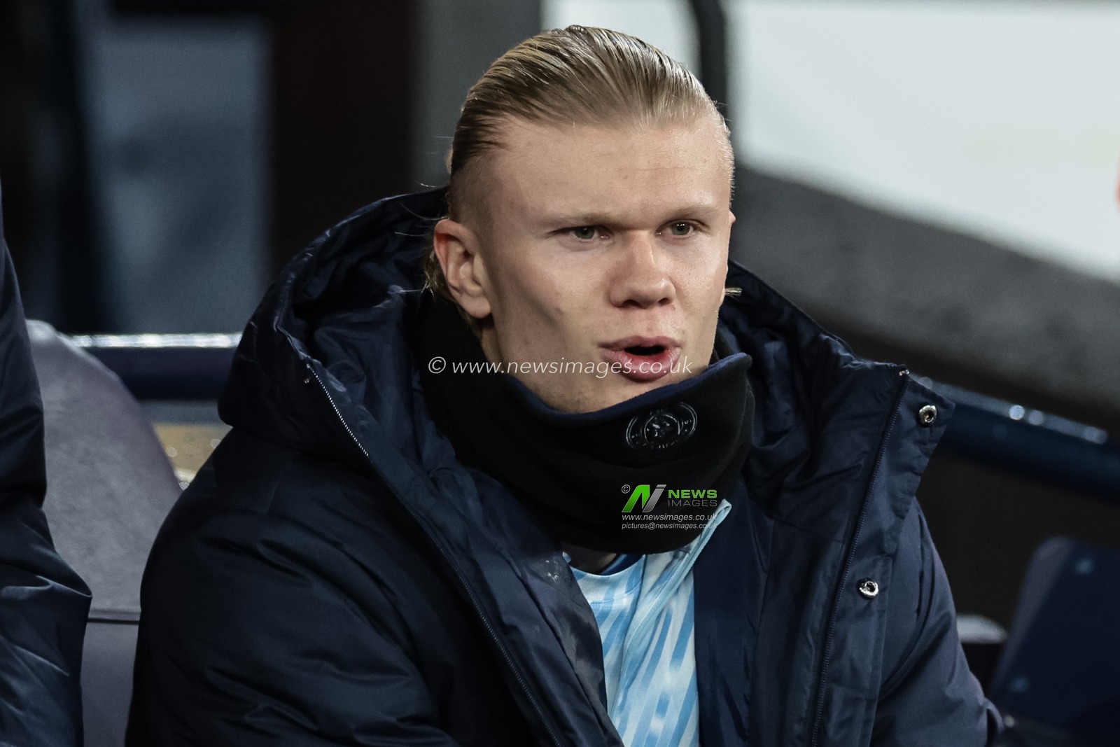 Erling Haaland of Manchester City on the bench during the Carabao Cup Quarter Final match Manchester City vs Brentford at Etihad Stadium, Manchester, United Kingdom, 17th December 2025

(Photo by Mark Cosgrove/News Images)

*** GER AUT SUI OUT ***